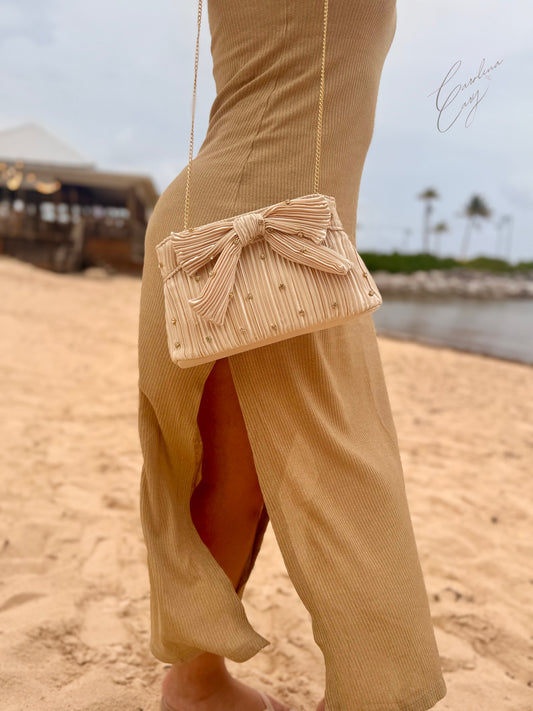 Nude Bow